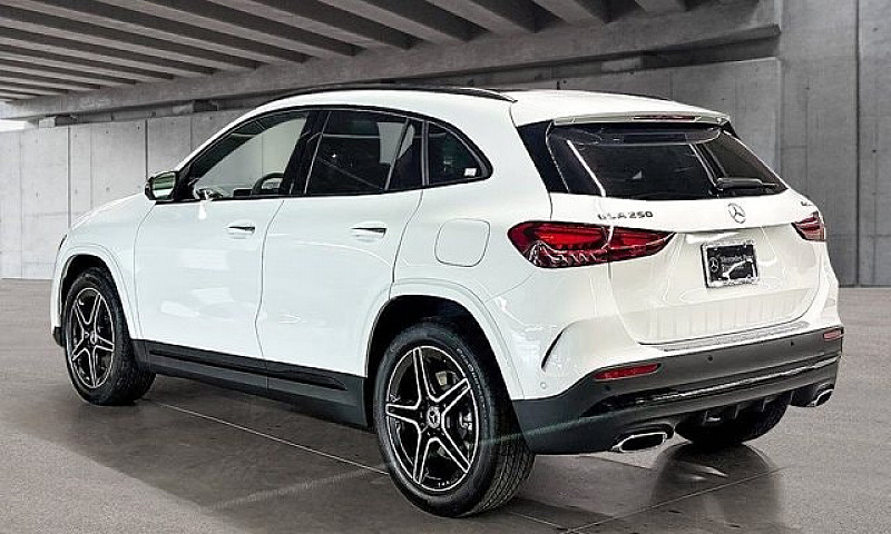 2026 Mercedes-Benz G...