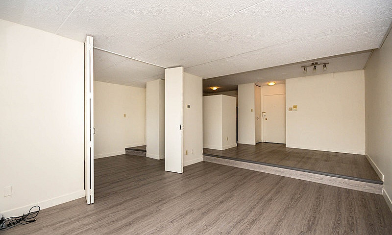 1 Bedroom + Den Prem...