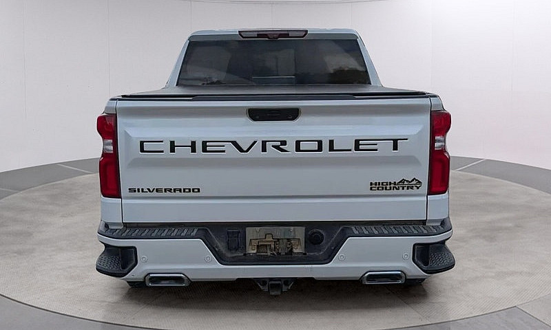 2022 Chevrolet Silve...