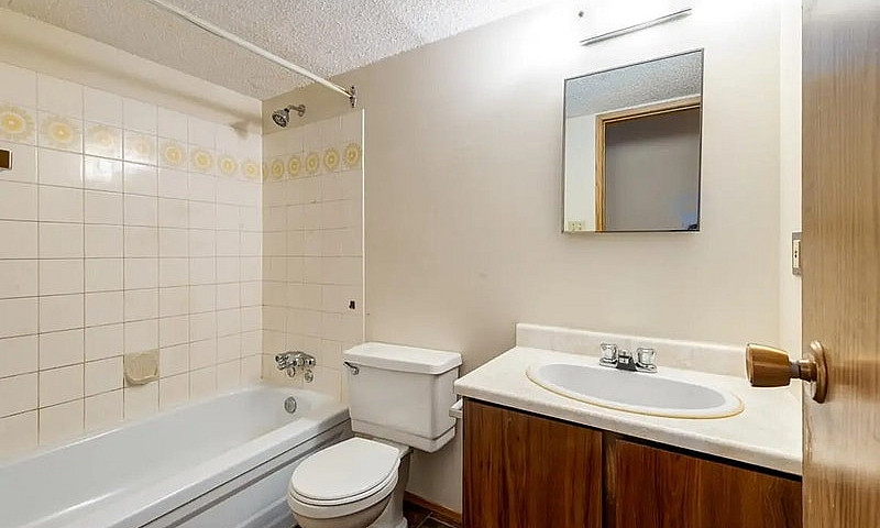 Apartments For Rent ...