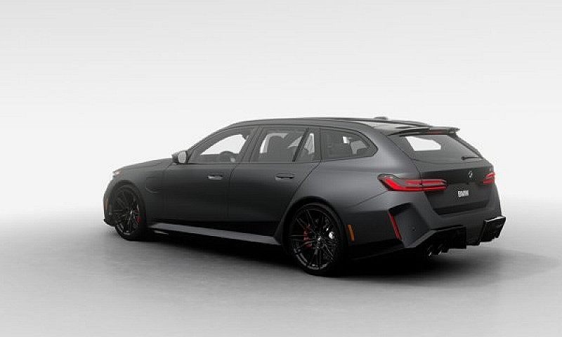 2027 Bmw M5 Touring...