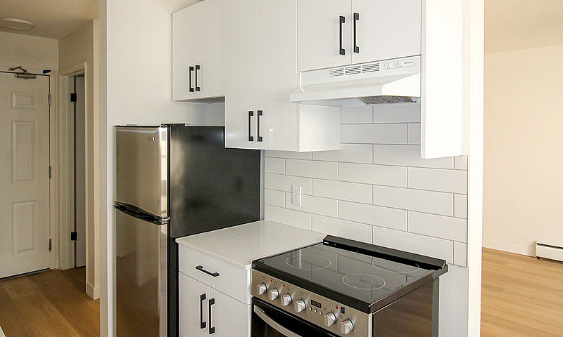1 Bedroom Raven At G...