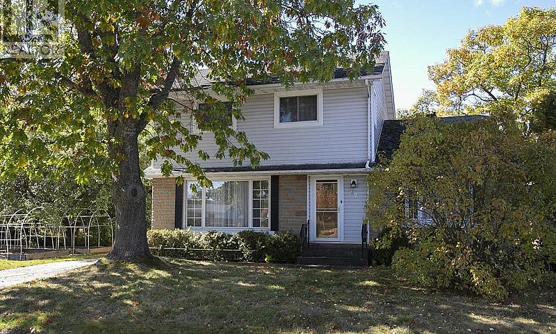 57 Mccrea St Sault S...
