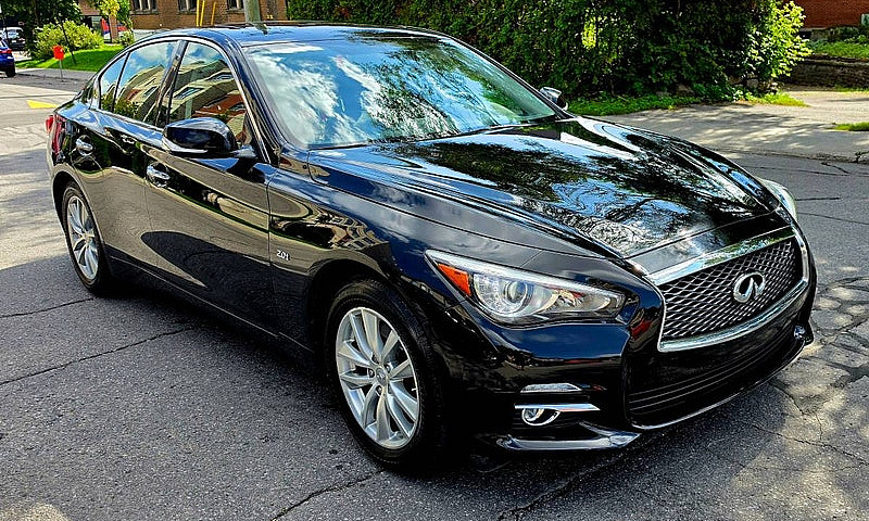 2016 Infiniti Q50 Aw...