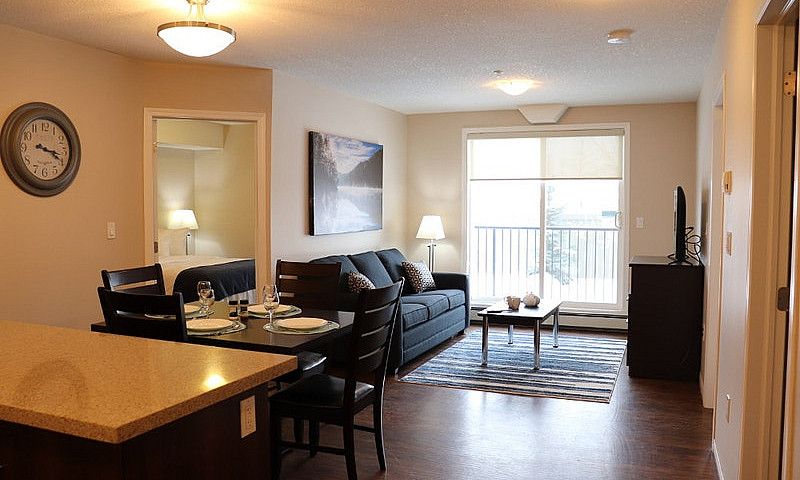Eaglemont Manor - Be...