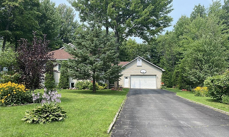 750 000$ - Bungalow ...