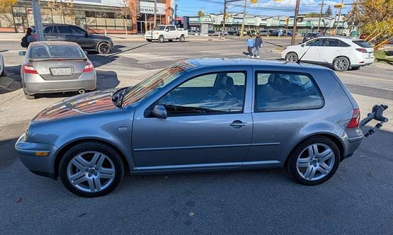 2003 Volkswagen Golf...