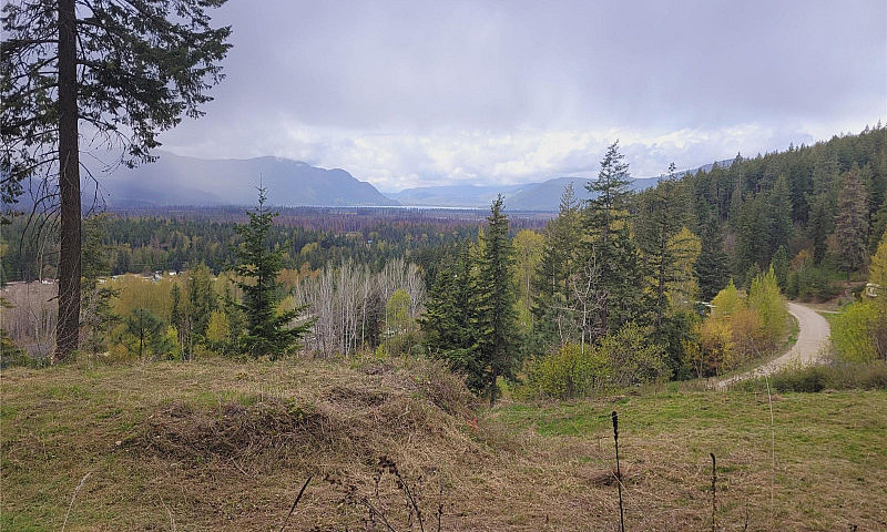 1.2 Acres With Panor...