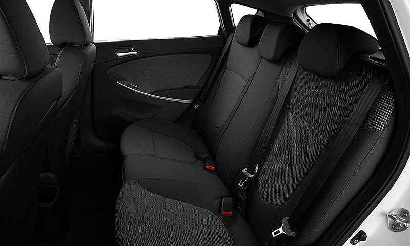 2013 Hyundai Accent ...