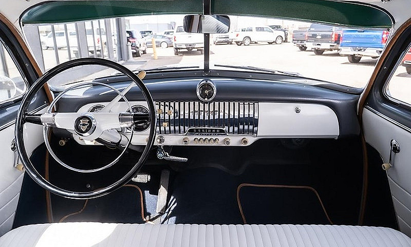 1952 Chevrolet Delux...