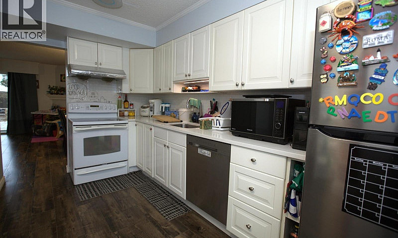 20 10940 Springmont ...