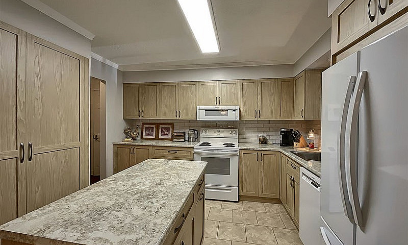 $325,000 - Condomini...
