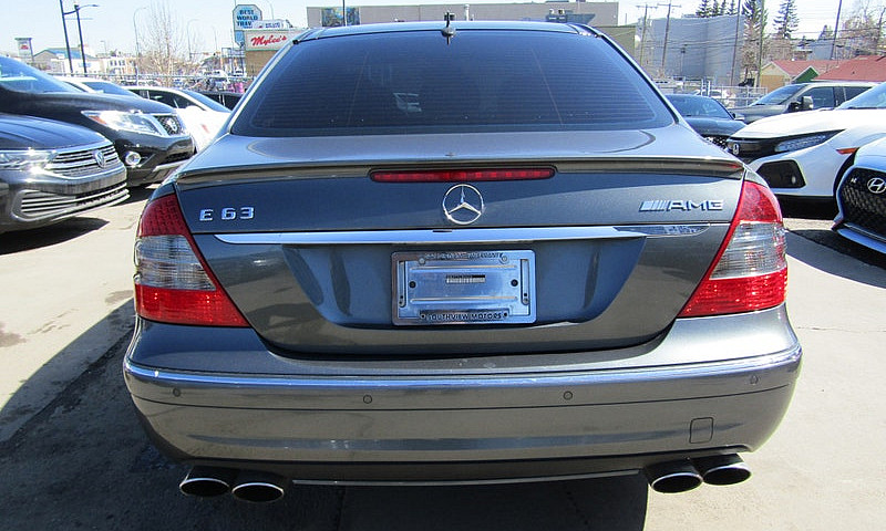 2007 Mercedes-Benz E...