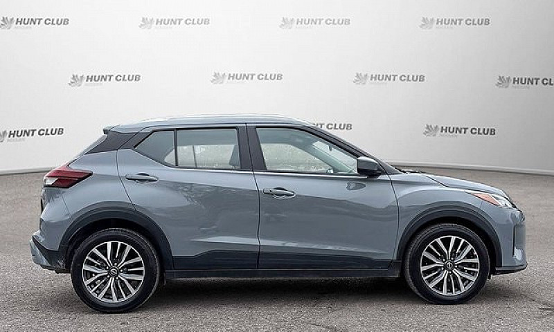 2025 Nissan Kicks Pl...