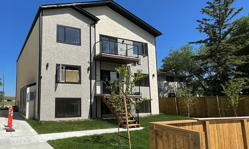 914 Jubilee Ave- 3 B...