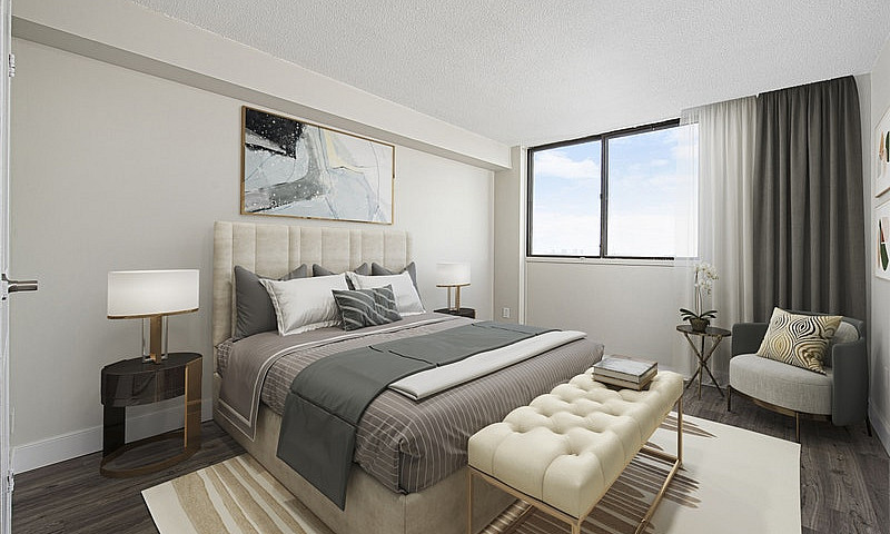 10 Highland Cres. - ...