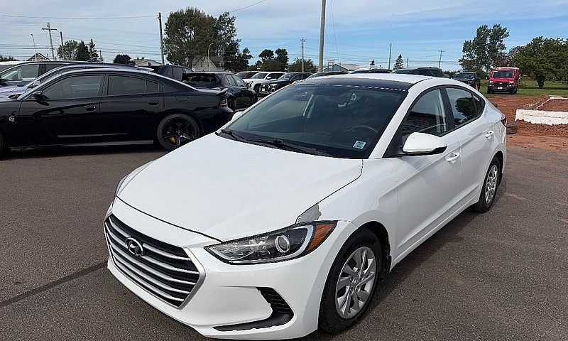 2017 Hyundai Elantra...