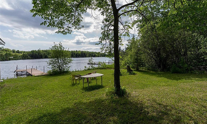 2 Pioneer Drive Lac ...