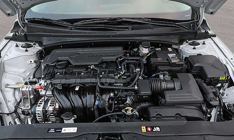 2026 Hyundai Elantra...