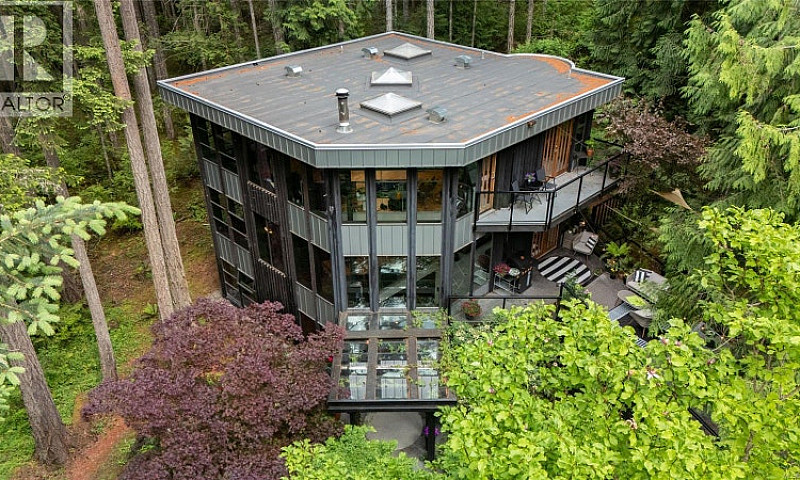 1457 Howcrest Rd Nor...