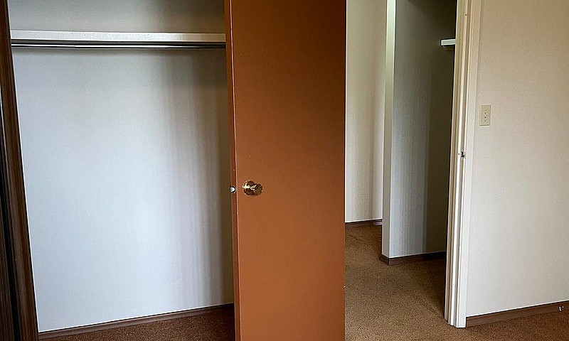 1 Bedroom Units In C...