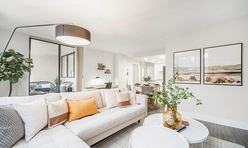 Studio Apartment For...