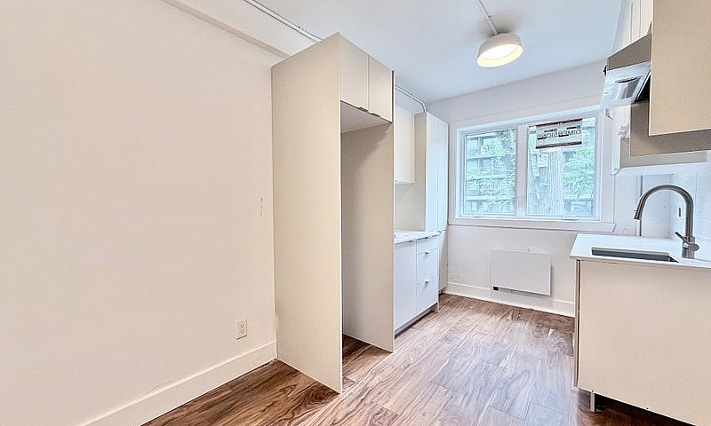 3 Bedrooms - 5 Et De...