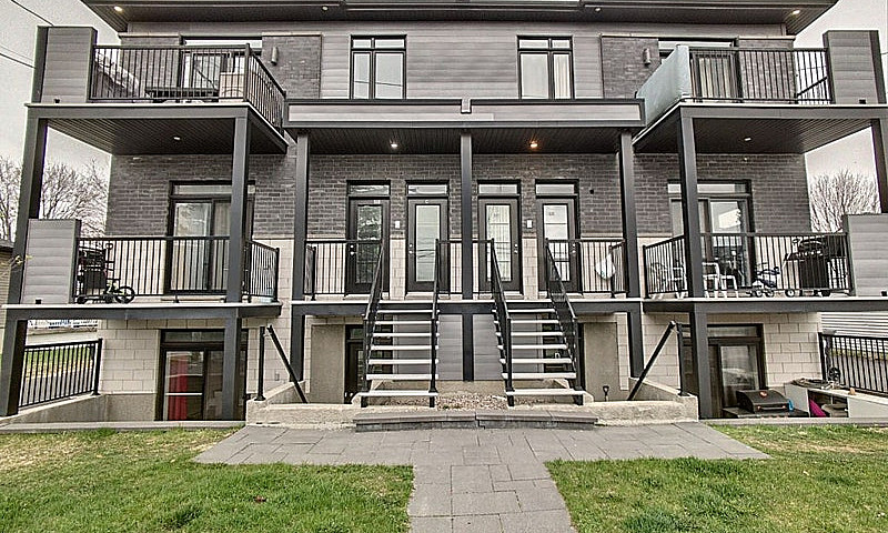 849 000$ - Triplex À...