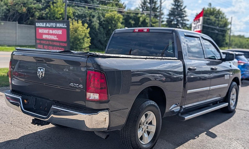 2018 Ram 1500 St 4X4...