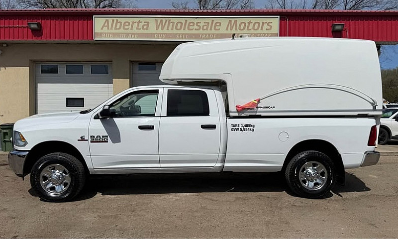 2018 Ram 3500 4X4 Cr...