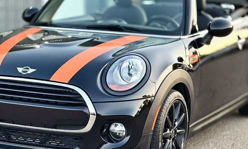 2018 Mini Convertibl...