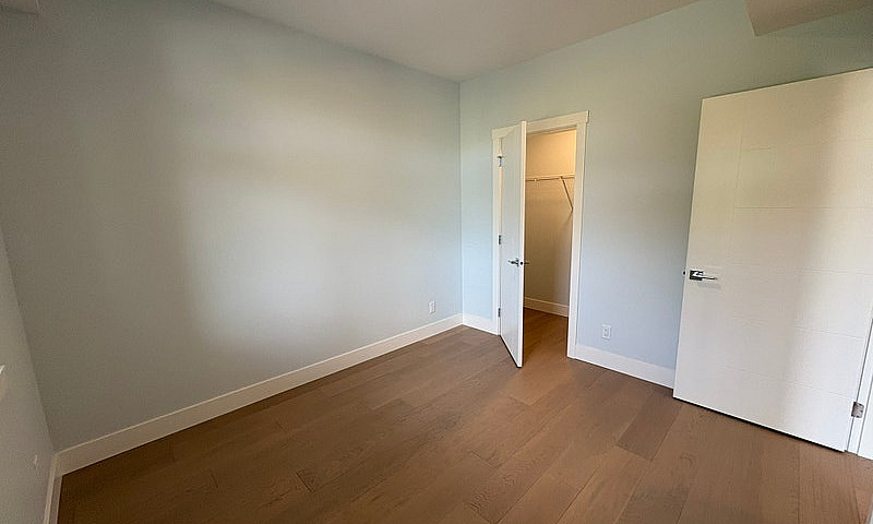 1 Bedroom Apartment...