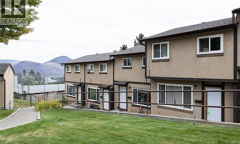 1605 Summit Drive Un...