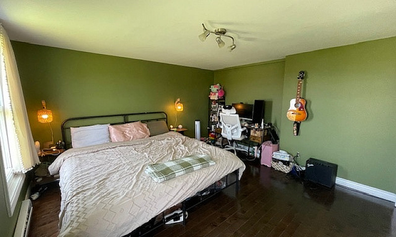 Quaint 2 Bedroom, 1 ...