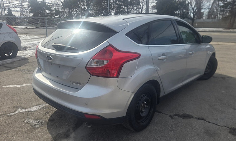 2013 Ford Focus Tita...