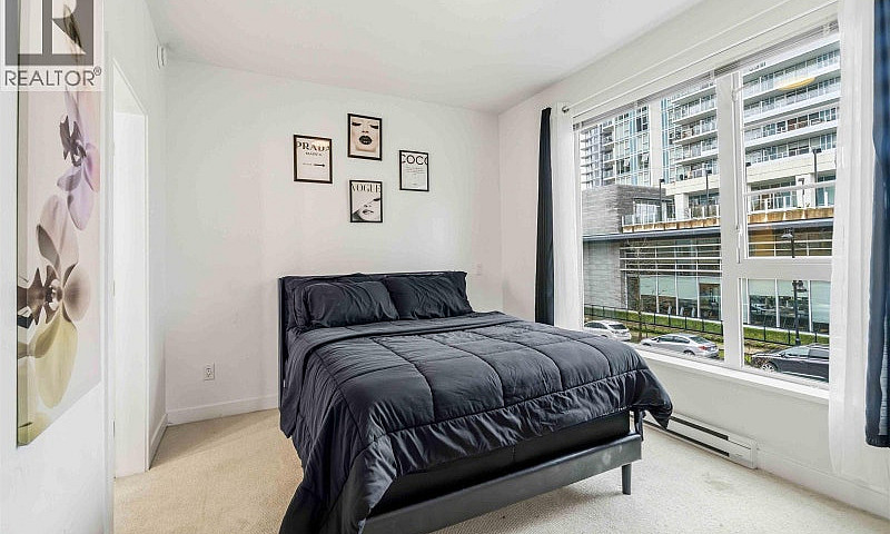316 516 Foster Avenu...