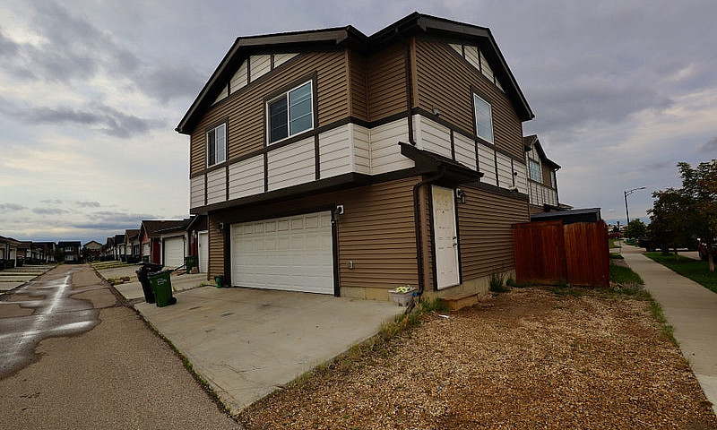 2 Bed 1 Bath Garage ...