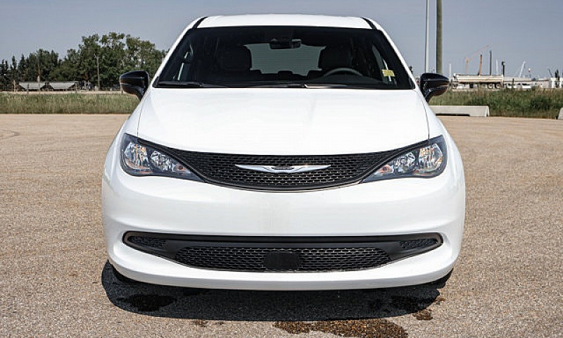 2027 Chrysler Grand ...
