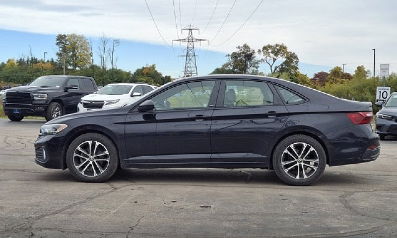 2024 Volkswagen Jett...