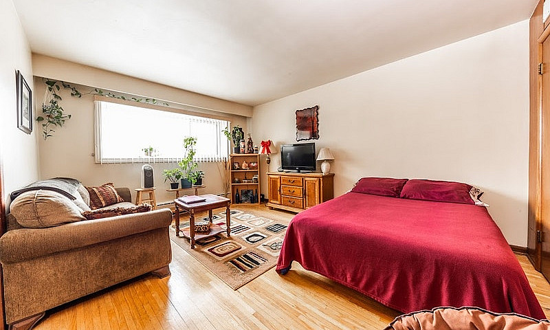 273 Talbot Ave- Silv...