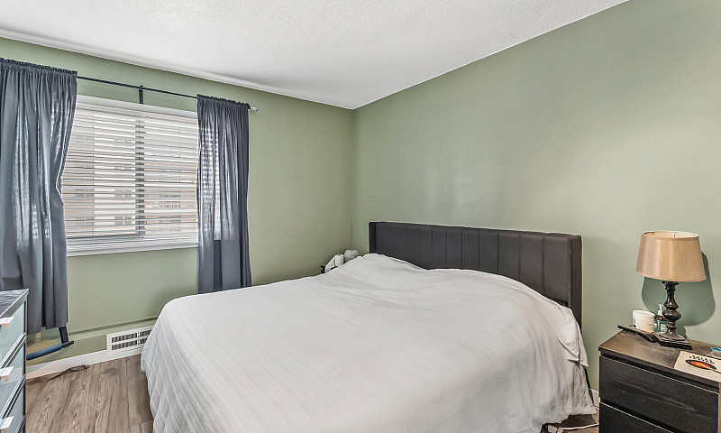 Condo For Sale 502-2...