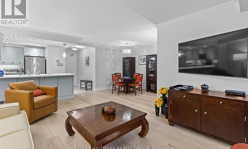 211 - 959 North Rive...