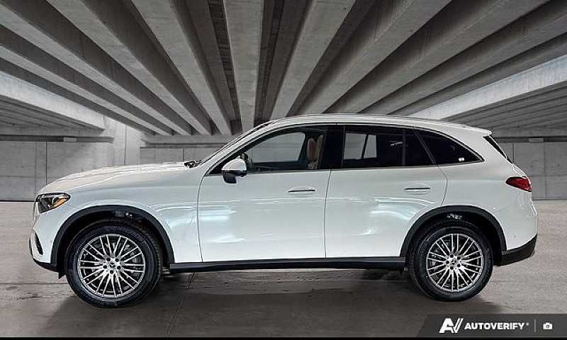 2027 Mercedes-Benz G...