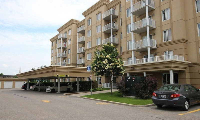 377 500$ - Condo À V...
