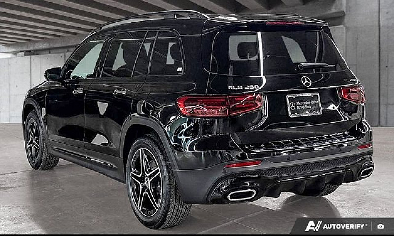 2026 Mercedes-Benz G...