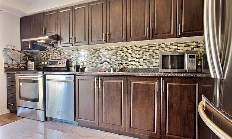 Beautiful Spacious P...