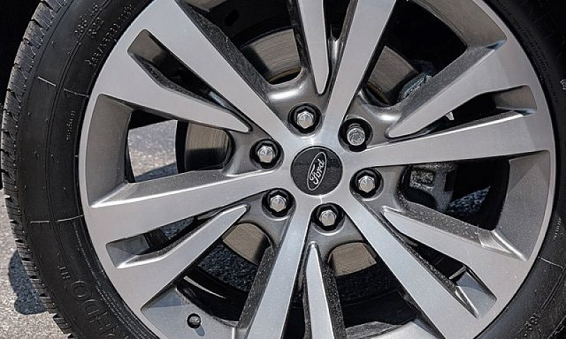 2021 Ford Expedition...
