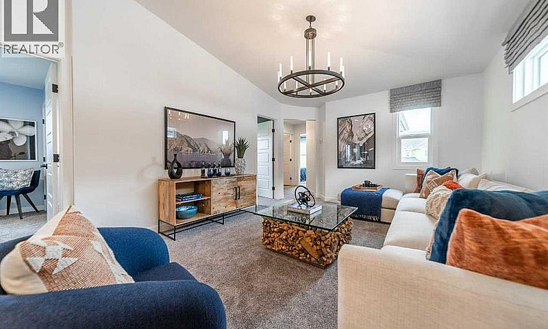 2104 Lancaster Heigh...