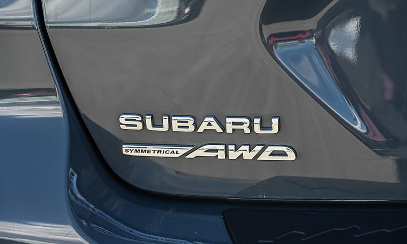 2024 Subaru Crosstre...