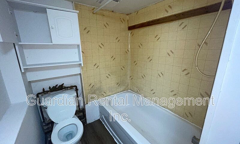 1 Bed, 1 Bath Unit -...